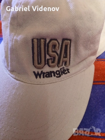 Лятна шапка Wrangler.