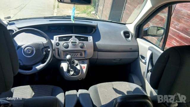 Renault Megan scenic , снимка 3 - Автомобили и джипове - 54688774