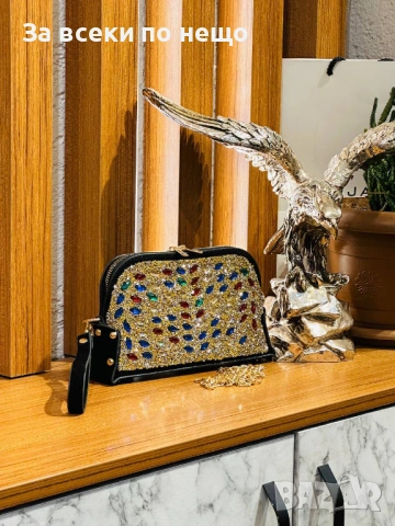 Versace Дамска Чанта Версаче - Различни Цветове Код SK1325, снимка 2 - Чанти - 54307919