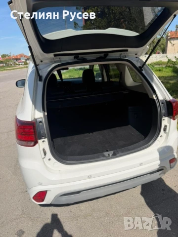  Mitsubishi Outlander 2.4 4WD /  plug in hybrid   - цена 19 500 евро моля БЕЗ бартери / БЕЗ лизинг -, снимка 17 - Автомобили и джипове - 54331548