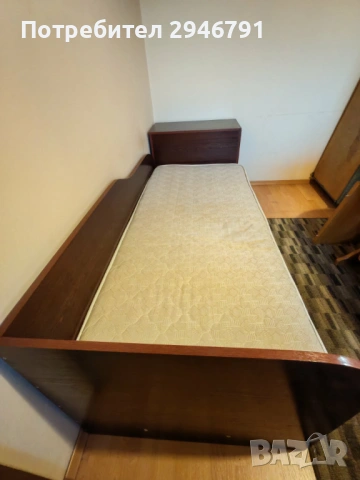 Продавам единично легло с матрак и ракла, снимка 3 - Спални и легла - 54607684