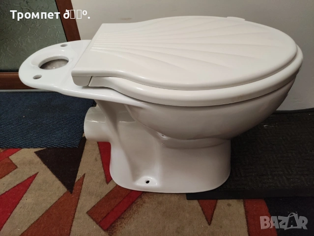 Продавам тоалетна моноблок , снимка 3 - Други стоки за дома - 53175999
