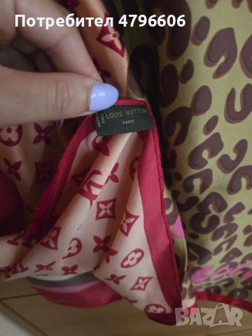 Louis vuitton копринен шал, снимка 3 - Шалове - 54861157