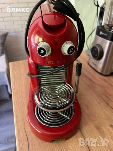 Кафемашина nespresso 