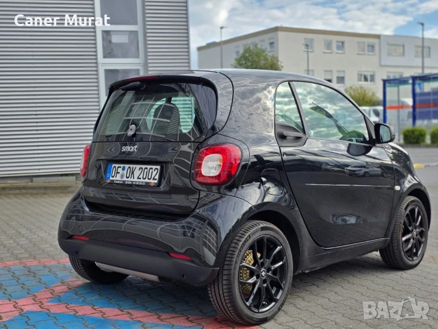 Smart Fortwo 453 2016 г. Нов Внос, снимка 3 - Автомобили и джипове - 55226248