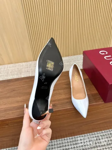 Gucci Leather Pumps – White, снимка 5 - Дамски обувки на ток - 55417756