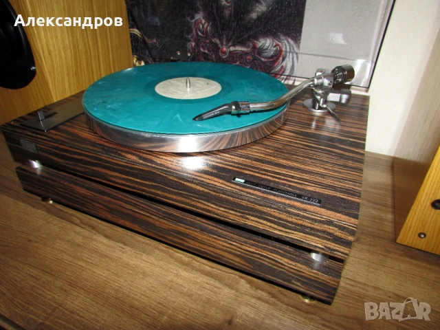 Японски грамофон Sansui , снимка 3 - Списания и комикси - 49024040