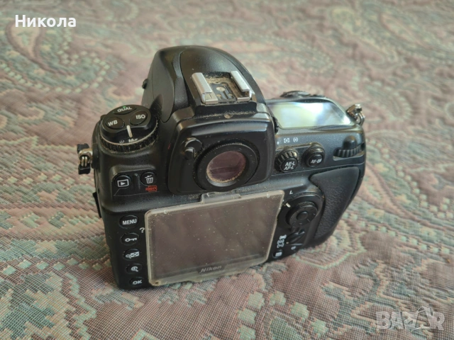 NIKON D700, две батерии и зарядно. ЗА РЕМОНТ (смяна на затвор), снимка 4 - Фотоапарати - 54867795