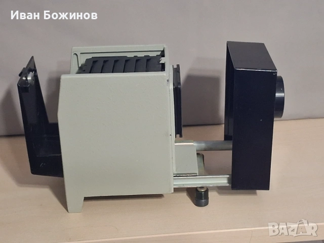 Съветски прожекционен апарат., снимка 3 - Антикварни и старинни предмети - 54151590