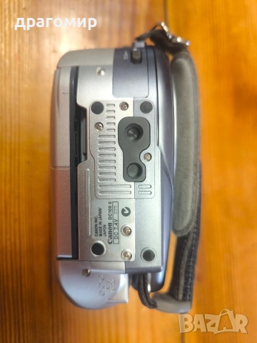 Canon DC100 DVD CAMCORDER , снимка 5 - Камери - 55220211