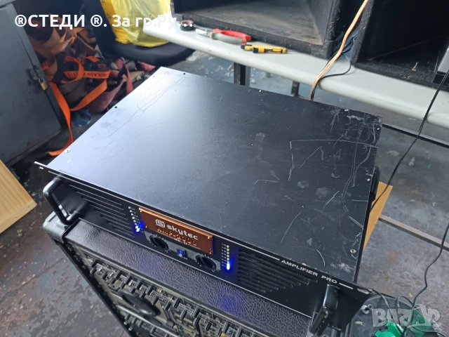 крайно стъпало Skytec AMP-2000 Mk II, снимка 2 - Ресийвъри, усилватели, смесителни пултове - 54668621