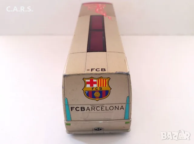 FC Barcelona Team Bus Maisto - Мащаб 1:43, снимка 2 - Колекции - 55585756