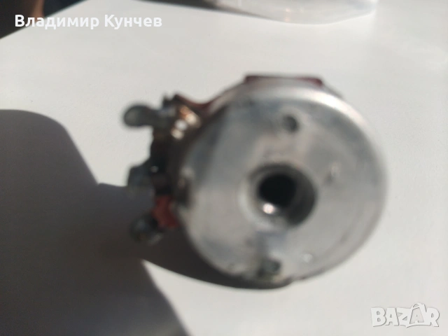 продавам този уред за контрол на силата на звука, снимка 2 - Други - 54988424