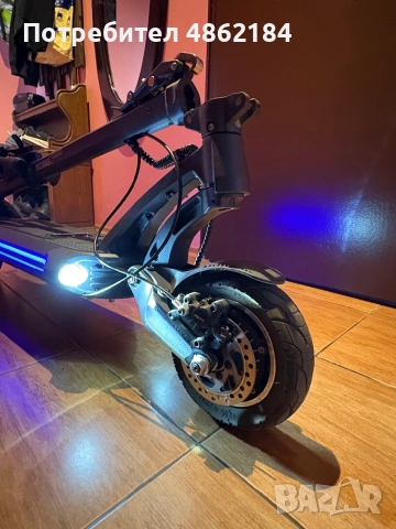 Електрическа тротинетка Vsett 9 APEX 48V 15.6A, снимка 5 - Скейтборд, ховърборд, уейвборд - 54979244