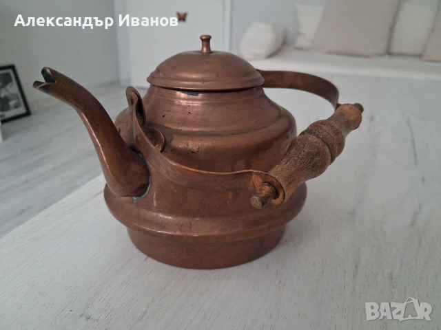 Стар чайник Албания