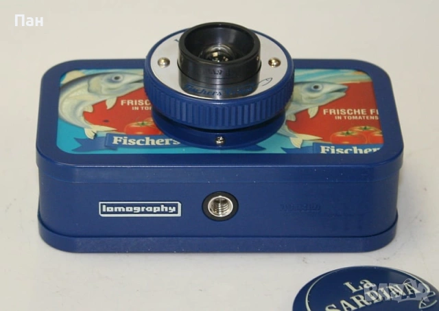 Фотоапарат за Ломография - La Sardina, снимка 2 - Фотоапарати - 54458577