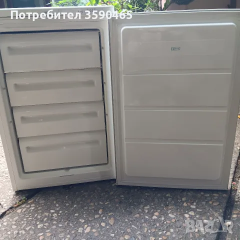Малък фризер AEG, снимка 3 - Фризери - 55393754