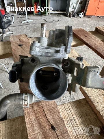 Дросел клапа за Субару Джъсти 1.3 16V, снимка 2 - Части - 55404024