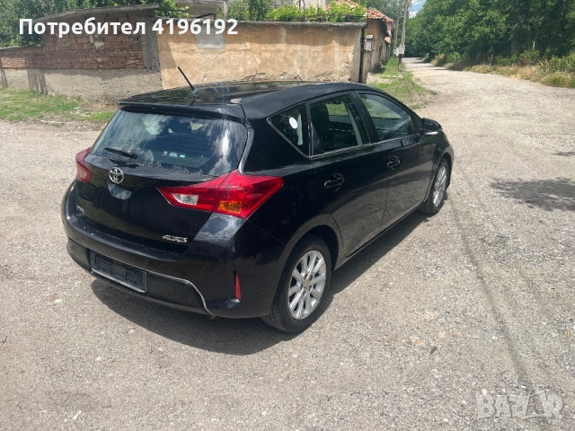 Тойота Аурис 1.4 Дизел, снимка 4 - Автомобили и джипове - 54528510
