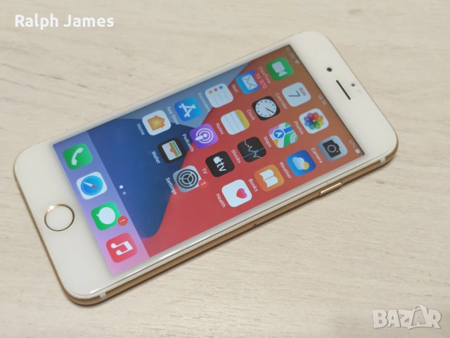 Уникален iPhone 6s 128 GB Gold