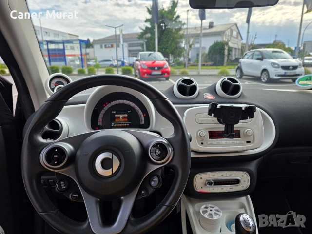Smart Fortwo 453 2016 г. Нов Внос, снимка 9 - Автомобили и джипове - 55226248