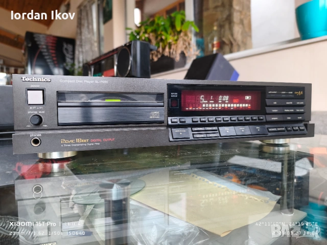 Technics SL-P550