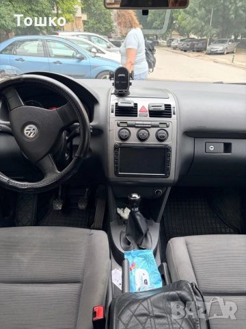 VW Touran 1,9 TDI 90кс климатроник, снимка 5 - Автомобили и джипове - 55267154