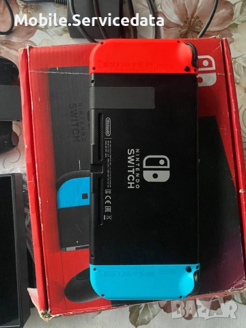 Nintendo Switch V2 + ПЪЛЕН ОРИГИНАЛЕН КОМПЛЕКТ / ЗА РЕМОНТ, снимка 3 - Nintendo конзоли - 54584867