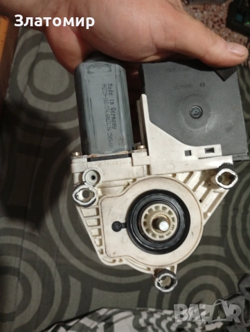 Предна Дясна Машинка Стъклоповдигач Фолксваген Пасат Б6 VW Passat B6 2005-2010 OEM 1k0959792g, снимка 3 - Автомобили и джипове - 55053245