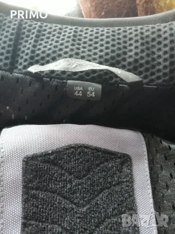 Кожено мото яке Alpinestars GP Plus R v2 Airflow – Размер 54 + Протектор, снимка 3 - Аксесоари и консумативи - 55394864