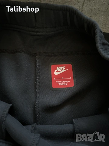 Nike шорти TECH FLEECE, снимка 3 - Спортни дрехи, екипи - 55247021