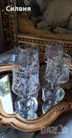 Ретро малки чаши