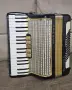 72 баса Hohner Concerto 3, снимка 1