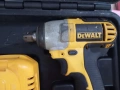 Комплект винтоверт ударен гайковерт зарядно и батерии DeWalt, снимка 4