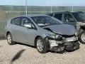 Honda Insight 1.3i Hybrid Elegance 2010. На части., снимка 2