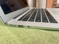 Лаптоп Macbook Air 13'' 2017 8 GB 128GB, снимка 4