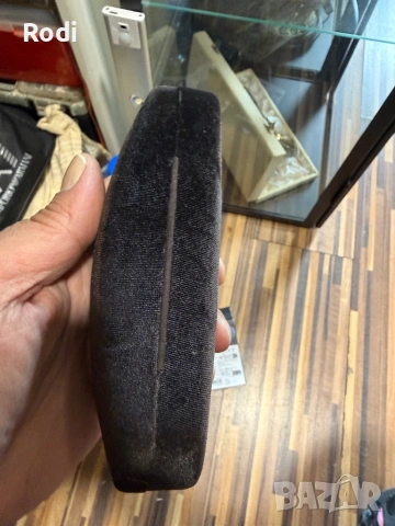 пригинална кутия за пчила Tom Ford, снимка 5 - Слънчеви и диоптрични очила - 54291720