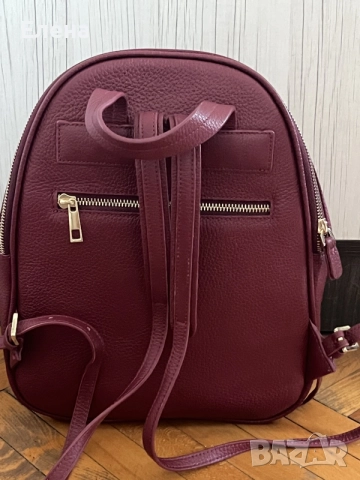 Кожена чанта Coccinelle, снимка 4 - Раници - 55431834
