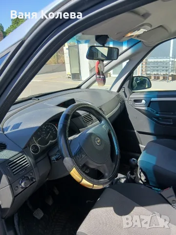 Opel Meriva 1.3CDTI, снимка 5 - Автомобили и джипове - 55462193