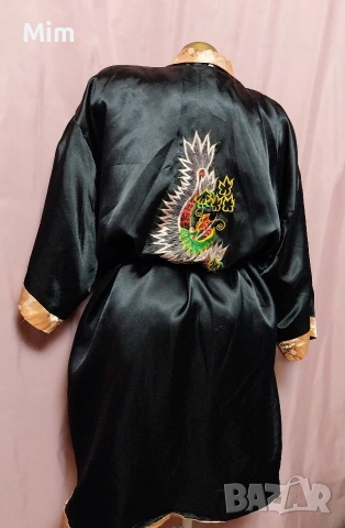 L Черен сатенен халат с двойно лице в китайски стил с бродерия дракон , снимка 6 - Нощници - 54073718