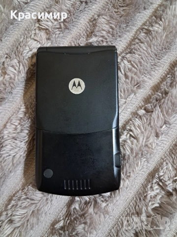 Телефон Motorola V3, снимка 7 - Motorola - 54459726