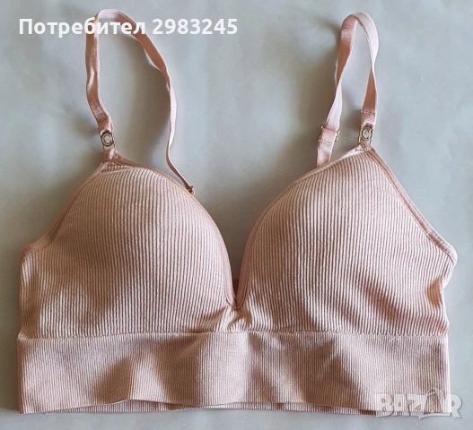 Топ с подвижни подплънки (бралетка)