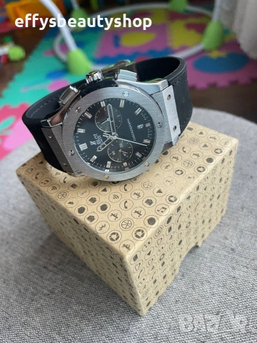 Часовник Hublot с кожена каишка