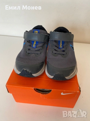 Детски маратонки Nike 28 номер, снимка 5 - Детски маратонки - 54040929