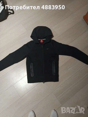 Nike tech fleece горнище, снимка 2 - Суичъри - 55255004