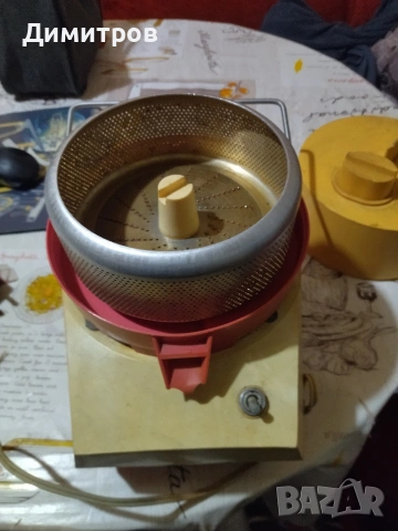 Сокоизтисквачка, снимка 2 - Сокоизстисквачки и цитрус преси - 47099075