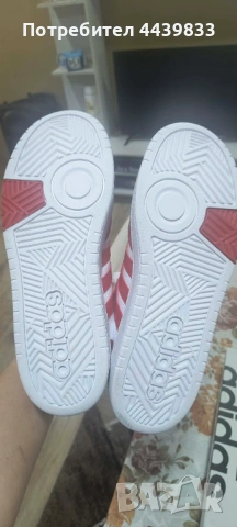 Кецове Adidas, снимка 4 - Кецове - 54696707