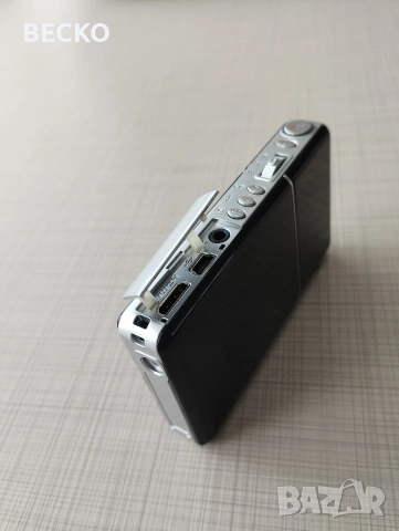Дигитална видеокамера Toshiba , снимка 8 - Камери - 54899659