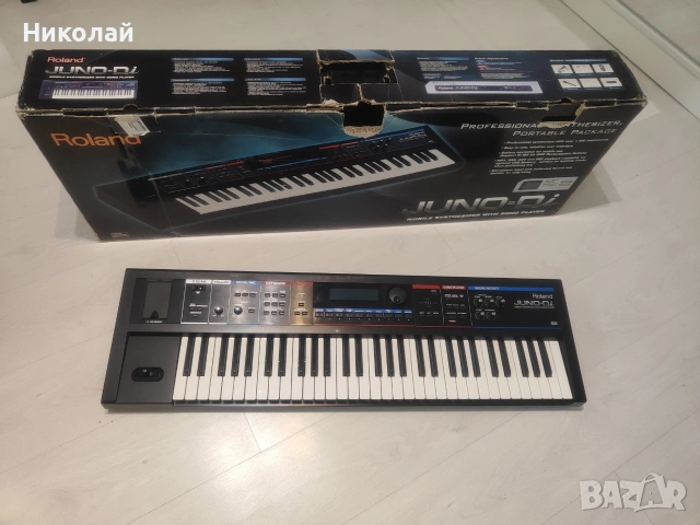 Roland JUNO Di професионален преносим синтезатор 61 клавиша, снимка 11 - Синтезатори - 55241128
