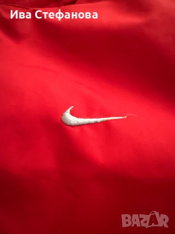 Спортно червено шушляк горнище ветровка Nike￼ 🖤✨ nike Найк , снимка 12 - Спортни екипи - 54567581